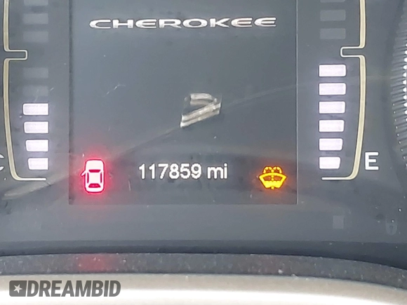 2017 Jeep Cherokee Latitude with VIN 1C4PJLCB1HW662544, listed as a IAAI auction lot 42365969 with 117,859 mi miles and . Bid and sale history available at DreamBid. Image 15.