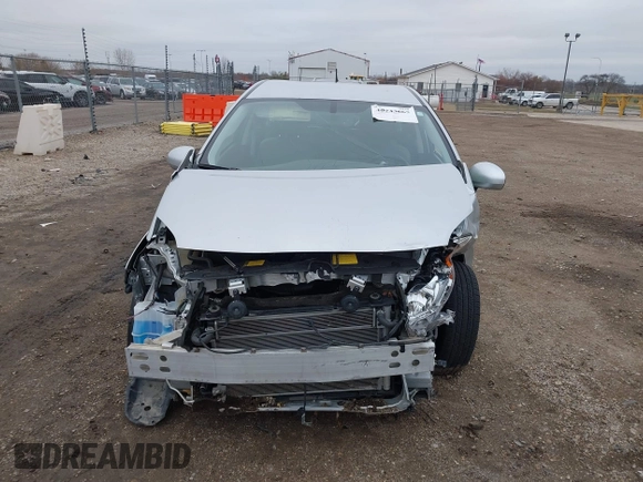 2012 Toyota Prius One z VIN JTDKN3DU8C5427314, wystawiony jako IAAI lot #40943665 z przebiegiem 56 044 mil mil oraz . Historia ofert i sprzedaży dostępna na DreamBid. Obrazek 13.