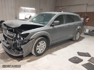 2020 Dodge Journey SE Value with VIN 3C4PDCAB5LT201811, listed as a IAAI auction lot 41732589 with 62,843 mi miles. Bid and sale history available at carsss.com. Image 17.