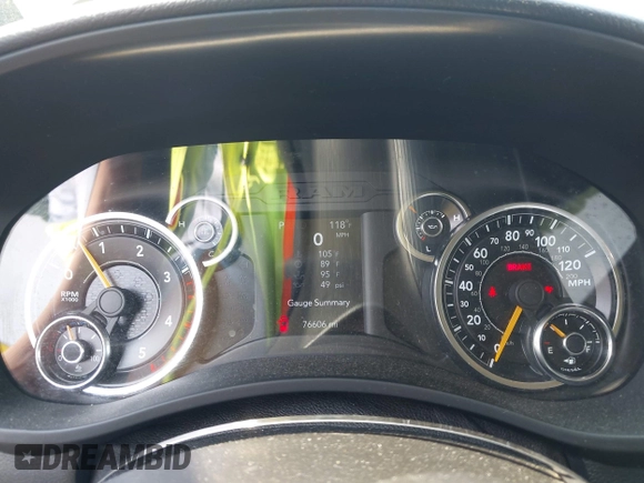 2019 Ram 2500 Big Horn with VIN 3C6UR5DLXKG544035, listed as a IAAI auction lot 42560785 with 76,606 mi miles and . Bid and sale history available at DreamBid. Image 7.