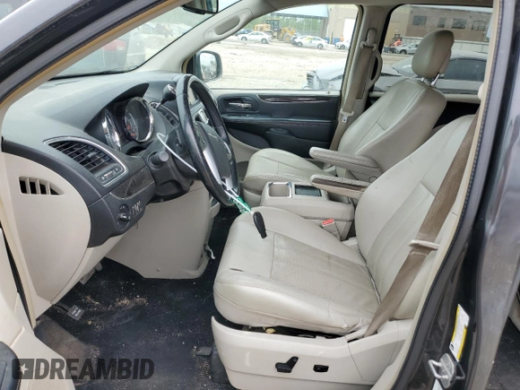2012 Chrysler Town & Country Touring with VIN 2C4RC1BG1CR401176, listed as a Copart auction lot 55274715 with 215,864 mi miles and Salvage Title. Bid and sale history available at DreamBid. Image 7.