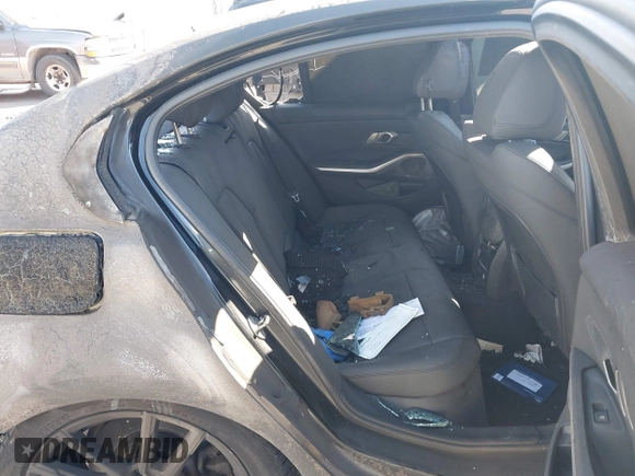 2019 BMW 3 Series 330i with VIN WBA5R1C58KFH10594, listed as a IAAI auction lot 41501625 with Not Provided miles and . Bid and sale history available at DreamBid. Image 8.