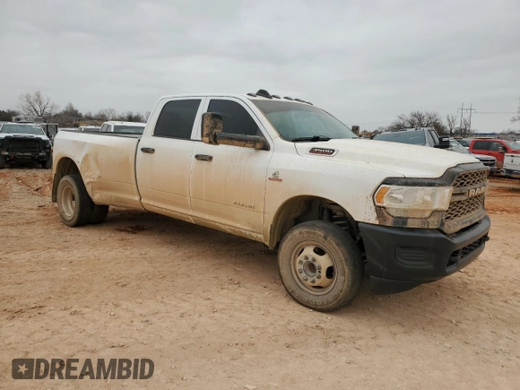2020 Ram 3500 Tradesman with VIN 3C63RRGL0LG254886, listed as a Copart auction lot 43799485 with 121,155 mi miles and Salvage Title. Bid and sale history available at carsss.com. Image 4.