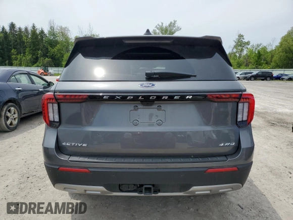 2025 Ford Explorer Active with VIN 1FMUK8DH3SGB48594, listed as a Copart auction lot 58975755 with 3,134 mi miles and Salvage title. Bid and sale history available at DreamBid. Image 6.