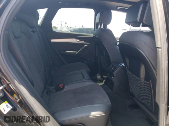 2021 Audi Q5 Premium Plus with VIN WA1E2AFY2M2061809, listed as a Copart auction lot 56331075 with 31,631 mi miles and Salvage title. Bid and sale history available at DreamBid. Image 11.