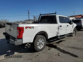 2019 Ford F-250 with VIN 1FD7W2BTXKEG86078, listed as a Copart auction lot 85876794 with 172,666 mi miles and Salvage title. Bid and sale history available at DreamBid. Image 3.
