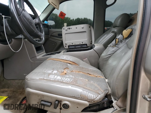 2004 Chevrolet Tahoe LT with VIN 1GNEC13Z64R300485, listed as a Copart auction lot 58387885 with Not provided miles and Salvage title. Bid and sale history available at DreamBid. Image 7.