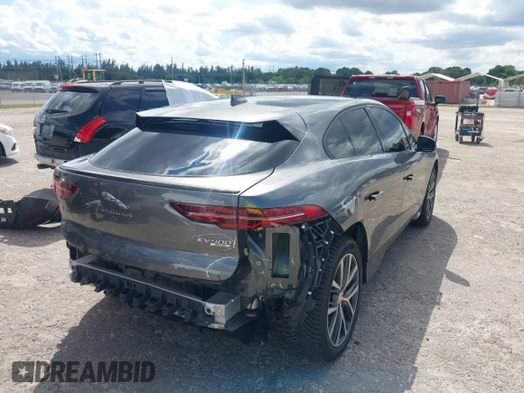 2019 Jaguar I-PACE HSE with VIN SADHD2S19K1F74478, listed as a IAAI auction lot 40395586 with 40,220 mi miles. Bid and sale history available at carsss.com. Image 6.