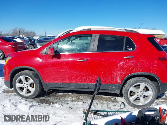2016 Chevrolet Trax LTZ with VIN KL7CJRSB3GB569465, listed as a IAAI auction lot 41271637 with 152,503 mi miles. Bid and sale history available at carsss.com. Image 14.