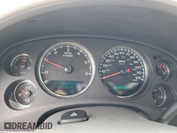2007 Chevrolet Suburban LT with VIN 1GNFK16307J233500, listed as a Copart auction lot 51330425 with 197,721 mi miles and Clean Title. Bid and sale history available at DreamBid. Image 9.