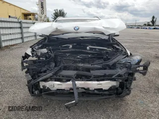 2024 BMW X5 xDrive40i z VIN 5UX23EU04R9T59544, wystawiony jako Copart lot #48216655 z przebiegiem 23 706 mil mil oraz Tytuł czysty. Historia ofert i sprzedaży dostępna na DreamBid. Obrazek 5.