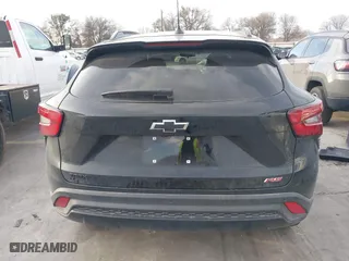 2025 Chevrolet Trax 2RS with VIN KL77LJEP1SC101628, listed as a IAAI auction lot 41585757 with 11,000 mi miles. Bid and sale history available at carsss.com. Image 16.