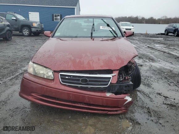 2000 Toyota Camry CE with VIN JT2BG22K4Y0513769, listed as a Copart auction lot 49220245 with 184,793 mi miles and Clean Title. Bid and sale history available at carsss.com. Image 5.