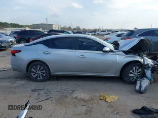 2020 Nissan Altima S z VIN 1N4BL4BVXLN310072, wystawiony jako IAAI lot #41576071 z przebiegiem 59 642 mil mil oraz . Historia ofert i sprzedaży dostępna na DreamBid. Obrazek 13.