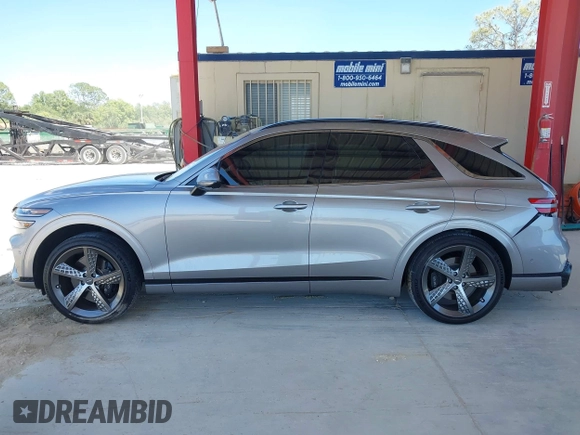 2023 Genesis GV70 Sport with VIN KMUMCDTC4PU098990, listed as a IAAI auction lot 42039386 with 32,090 mi miles and . Bid and sale history available at DreamBid. Image 15.
