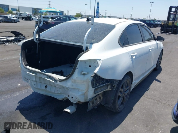 2021 Kia Forte GT-Line z VIN 3KPF34AD9ME264373, wystawiony jako IAAI lot #42460813 z przebiegiem 86 009 mil mil oraz . Historia ofert i sprzedaży dostępna na DreamBid. Obrazek 4.