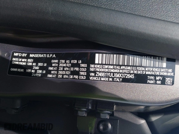 2021 Maserati Levante S with VIN ZN661YULXMX372645, listed as a IAAI auction lot 42245612 with 22,162 mi miles and . Bid and sale history available at DreamBid. Image 9.