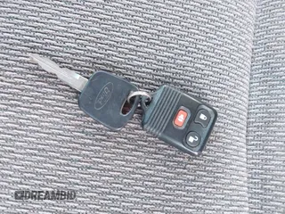 2000 Ford Windstar SE z VIN 2FMZA5240YBB99039, wystawiony jako IAAI lot #42350667 z przebiegiem 150 000 mil mil oraz . Historia ofert i sprzedaży dostępna na DreamBid. Obrazek 11.