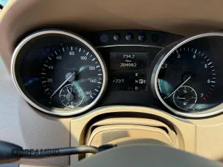 2011 Mercedes-Benz M 350 with VIN 4JGBB8GB3BA657635, listed as a Copart auction lot 55485355 with 204,982 mi miles and Clean Title. Bid and sale history available at DreamBid. Image 8.