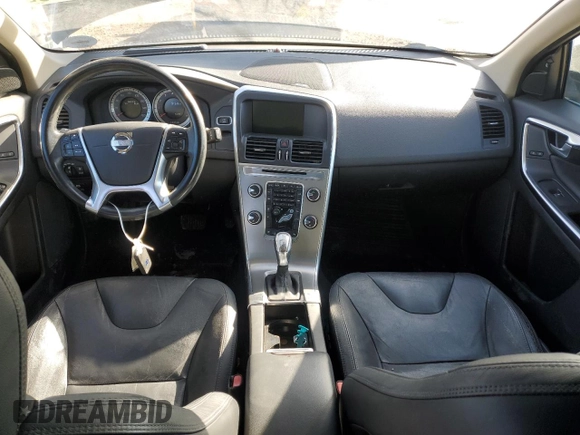 2013 Volvo XC60 T6 with VIN YV4902DZ1D2389315, listed as a Copart auction lot 46146225 with 90,252 mi miles and Salvage Title. Bid and sale history available at carsss.com. Image 8.