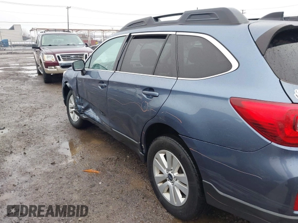 2016 Subaru Outback 2.5i Premium with VIN 4S4BSACC7G3282124, listed as a IAAI auction lot 42021614 with 123,116 mi miles. Bid and sale history available at carsss.com. Image 6.