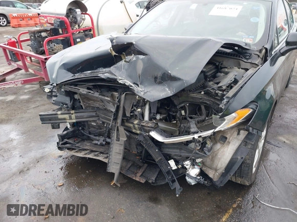 2016 Ford Fusion SE with VIN 3FA6P0HD7GR401848, listed as a IAAI auction lot 41687024 with 124,374 mi miles. Bid and sale history available at carsss.com. Image 6.