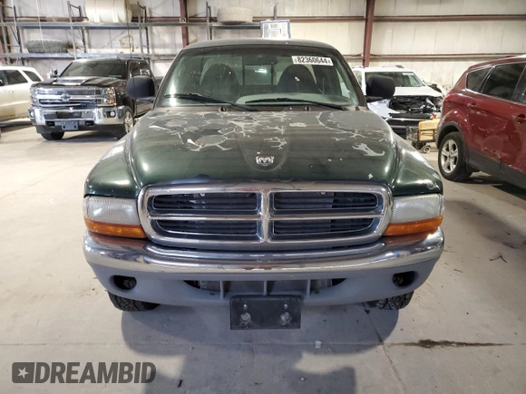 1999 Dodge Dakota SLT with VIN 1B7GG22Y9XS299933, listed as a Copart auction lot 82360644 with 146,506 mi miles and Clean Title. Bid and sale history available at DreamBid. Image 5.