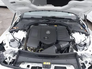 2024 Mercedes-Benz CLE 300 z VIN W1KMJ4HB7RF023870, wystawiony jako IAAI lot #41165727 z przebiegiem 4 831 mil mil oraz . Historia ofert i sprzedaży dostępna na DreamBid. Obrazek 10.