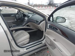 2016 Lincoln MKZ with VIN 3LN6L2J90GR604048, listed as a IAAI auction lot 41190815 with 46,121 mi miles and . Bid and sale history available at DreamBid. Image 5.