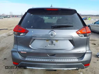 2017 Nissan Rogue SV with VIN KNMAT2MV9HP537448, listed as a IAAI auction lot 41609222 with 71,971 mi miles. Bid and sale history available at carsss.com. Image 17.