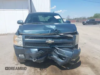 2009 Chevrolet Silverado 1500 LT with VIN 1GCEK29099Z214279, listed as a IAAI auction lot 42112324 with 55,953 mi miles and . Bid and sale history available at DreamBid. Image 12.