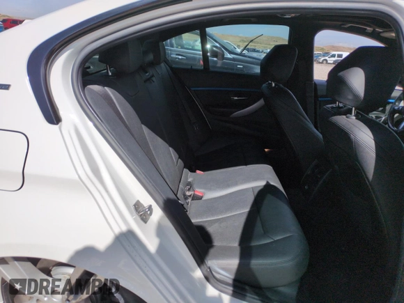 2018 BMW 3 Series 330e iPerformance with VIN WBA8E1C59JA756629, listed as a Copart auction lot 49061185 with 82,420 mi miles and Salvage Title. Bid and sale history available at carsss.com. Image 10.