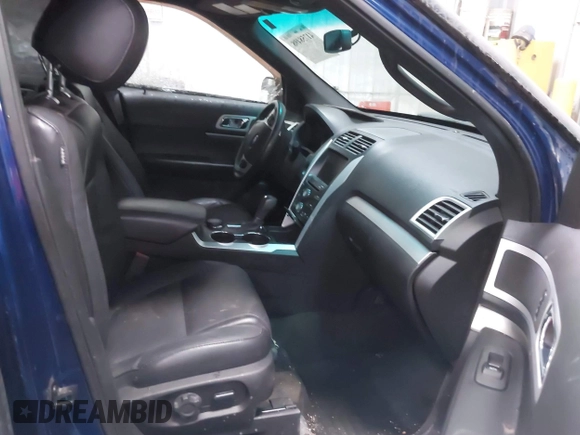 2015 Ford Explorer XLT z VIN 1FM5K8D84FGB59663, wystawiony jako IAAI lot #41758498 z przebiegiem 144 623 mil mil oraz . Historia ofert i sprzedaży dostępna na DreamBid. Obrazek 5.