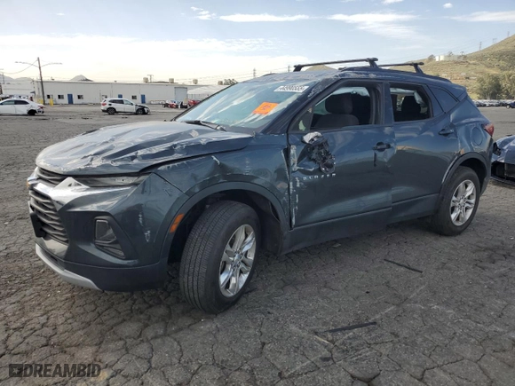 2019 Chevrolet Blazer with VIN 3GNKBBRA1KS675398, listed as a Copart auction lot 44990555 with 67,042 mi miles and Salvage Title. Bid and sale history available at carsss.com. Image 1.