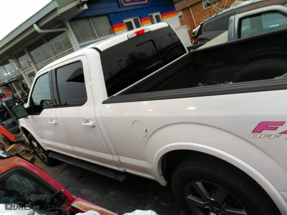2015 Ford F-150 XLT w/HD Payload Pkg with VIN 1FTFW1EG8FFA12438, listed as a IAAI auction lot 41743982 with 174,799 mi miles. Bid and sale history available at carsss.com. Image 14.