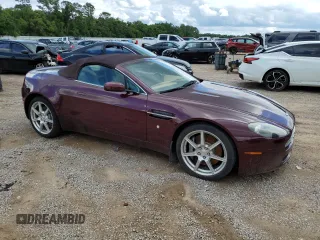 2008 Aston Martin Vantage z VIN SCFBF04B88GD08690, wystawiony jako Copart lot #56514635 z przebiegiem 63 229 mil mil oraz Tytuł czysty. Historia ofert i sprzedaży dostępna na DreamBid. Obrazek 4.