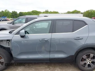 2021 Volvo XC40 Inscription with VIN YV4162UL2M2432602, listed as a IAAI auction lot 42331915 with 54,195 mi miles and . Bid and sale history available at DreamBid. Image 15.