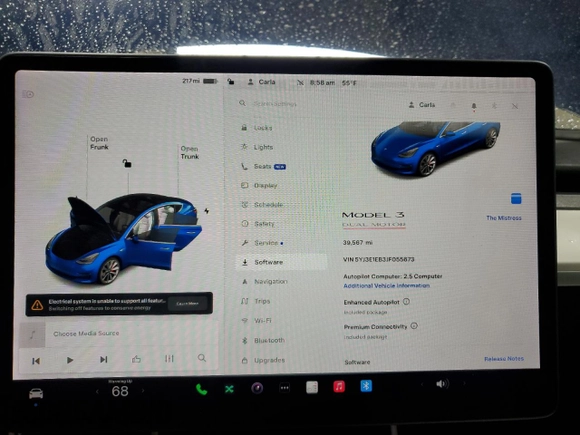 2018 Tesla Model 3 Long Range Battery z VIN 5YJ3E1EB3JF055673, wystawiony jako Copart lot #50915355 z przebiegiem 39 567 mil mil oraz Szkoda całkowita • Salvage title. Historia ofert i sprzedaży dostępna na DreamBid. Obrazek 9.