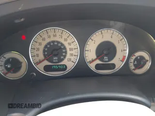 2001 Chrysler Town & Country with VIN 2C4GP54371R356559, listed as a IAAI auction lot 41731368 with 195,903 mi miles and . Bid and sale history available at DreamBid. Image 7.