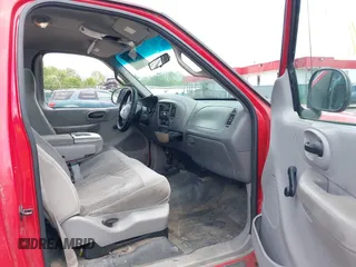 2000 Ford F-150 XL with VIN 1FTPF18LXYNA72484, listed as a IAAI auction lot 42187405 with 233,334 mi miles and . Bid and sale history available at DreamBid. Image 5.