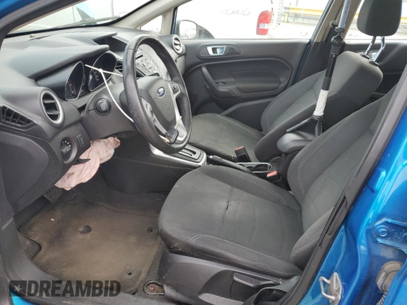 2016 Ford Fiesta SE z VIN 3FADP4EJ9GM119216, wystawiony jako Copart lot #54443315 z przebiegiem 117 833 mil mil oraz Szkoda całkowita • Salvage title. Historia ofert i sprzedaży dostępna na DreamBid. Obrazek 7.