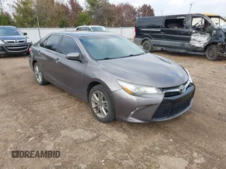 2017 Toyota Camry XLE with VIN 4T1BF1FK5HU274526, listed as a IAAI auction lot 41053540 with 137,102 mi miles and . Bid and sale history available at DreamBid. Image 1.