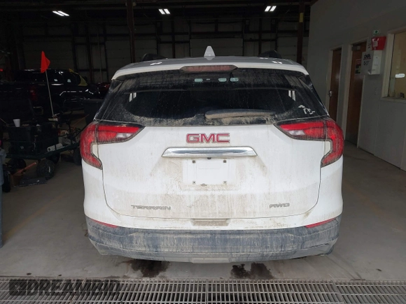 2018 GMC Terrain SLE with VIN 3GKALTEVXJL276583, listed as a IAAI auction lot 41683772 with 133,325 mi miles. Bid and sale history available at carsss.com. Image 16.