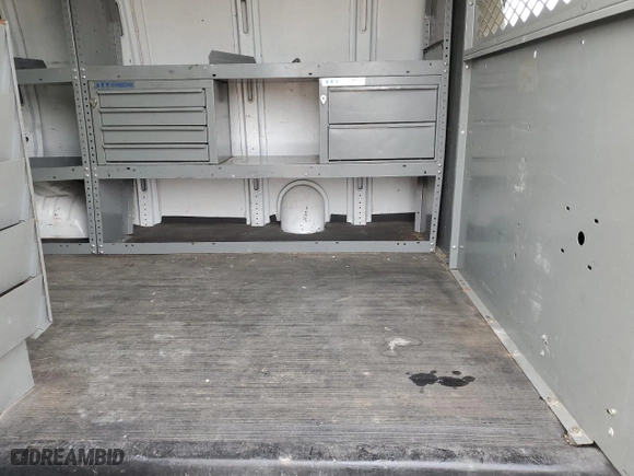 2005 Chevrolet Express Cargo Van with VIN 1GCFG15X651195346, listed as a Copart auction lot 76416784 with 231,258 mi miles and Clean Title. Bid and sale history available at carsss.com. Image 12.