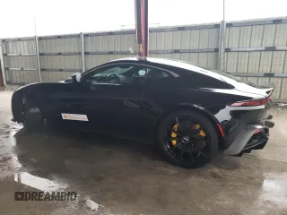 2019 Aston Martin Vantage z VIN SCFSMGAW3KGN00948, wystawiony jako Copart lot #60547444 z przebiegiem 26 299 mil mil oraz Nie do naprawy • Non repairable. Historia ofert i sprzedaży dostępna na DreamBid. Obrazek 2.