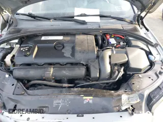 2009 Volvo XC70 3.2L z VIN YV4BZ982491062806, wystawiony jako IAAI lot #41367014 z przebiegiem Nie podano mil oraz . Historia ofert i sprzedaży dostępna na DreamBid. Obrazek 10.