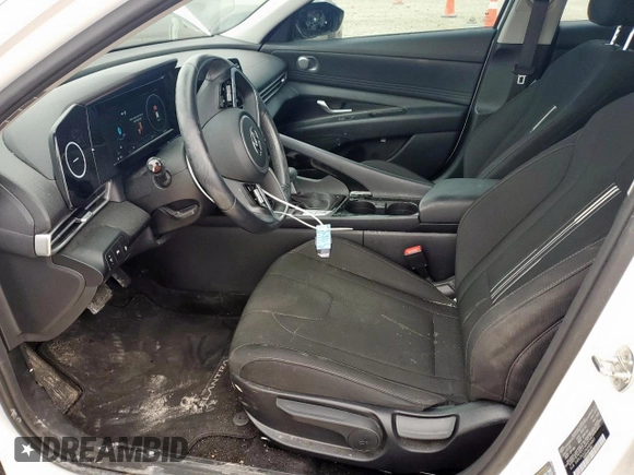 2021 Hyundai Elantra SEL z VIN 5NPLS4AG9MH016863, wystawiony jako Copart lot #59924195 z przebiegiem 33 353 mil mil oraz Szkoda całkowita • Salvage title. Historia ofert i sprzedaży dostępna na DreamBid. Obrazek 7.