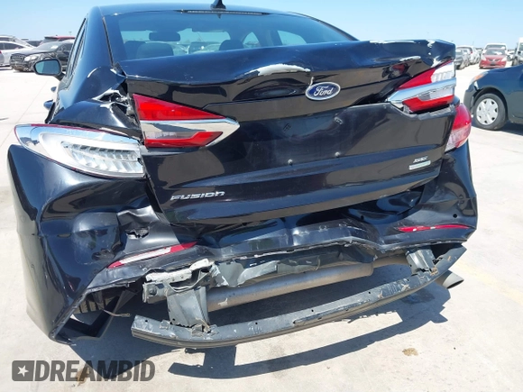 2020 Ford Fusion SE with VIN 3FA6P0HD9LR142841, listed as a IAAI auction lot 41743543 with 58,068 mi miles. Bid and sale history available at carsss.com. Image 6.