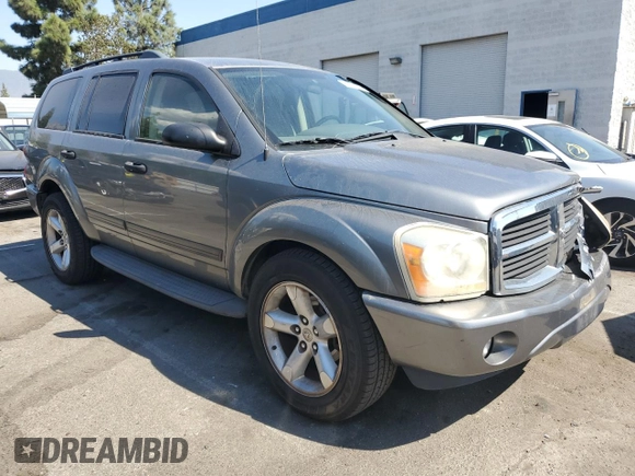 2005 Dodge Durango SLT z VIN 1D4HD48D15F621471, wystawiony jako Copart lot #74086164 z przebiegiem 185 162 mil mil oraz Szkoda całkowita • Salvage title. Historia ofert i sprzedaży dostępna na DreamBid. Obrazek 4.