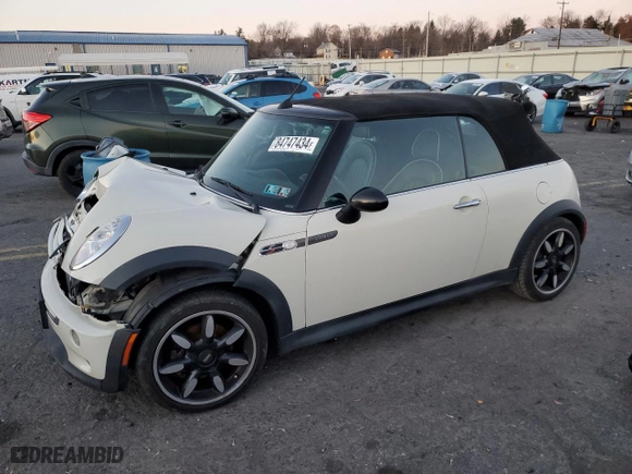 2008 MINI Cooper Convertible S with VIN WMWRH33508TU80962, listed as a Copart auction lot 84747434 with 126,450 mi miles and Salvage Title. Bid and sale history available at carsss.com. Image 1.